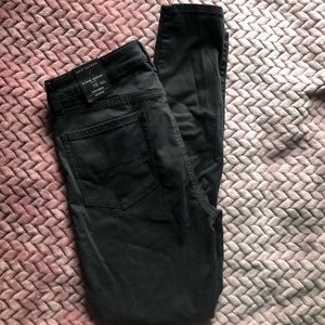 American Eagle Outfitters Hi-Rise Sateen Jegging